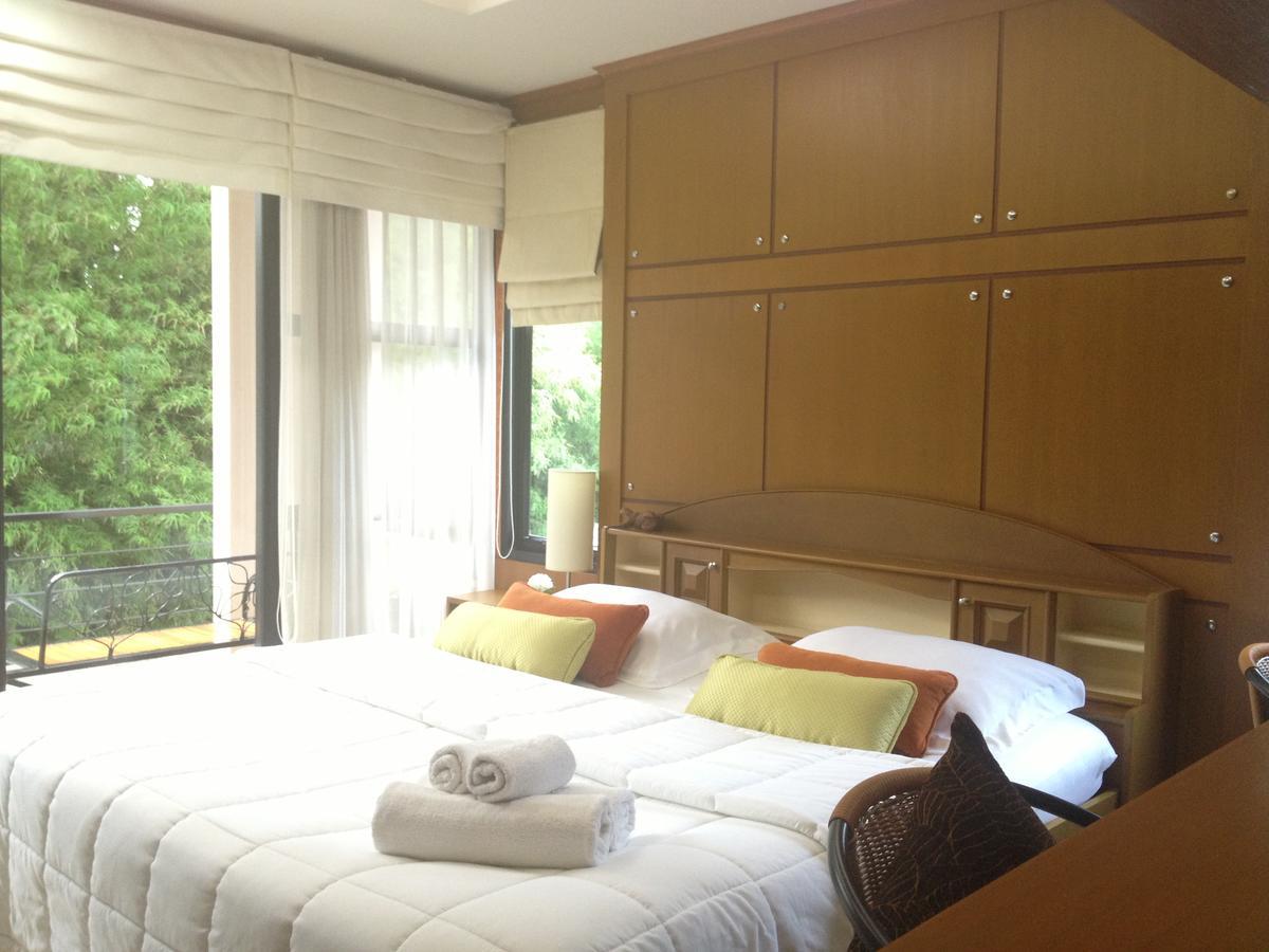 Ruankeaw Homestay Nai Harn ภายนอก รูปภาพ